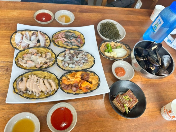  부산 기장 해산물 맛집 - 장씨해녀집 연화리본점