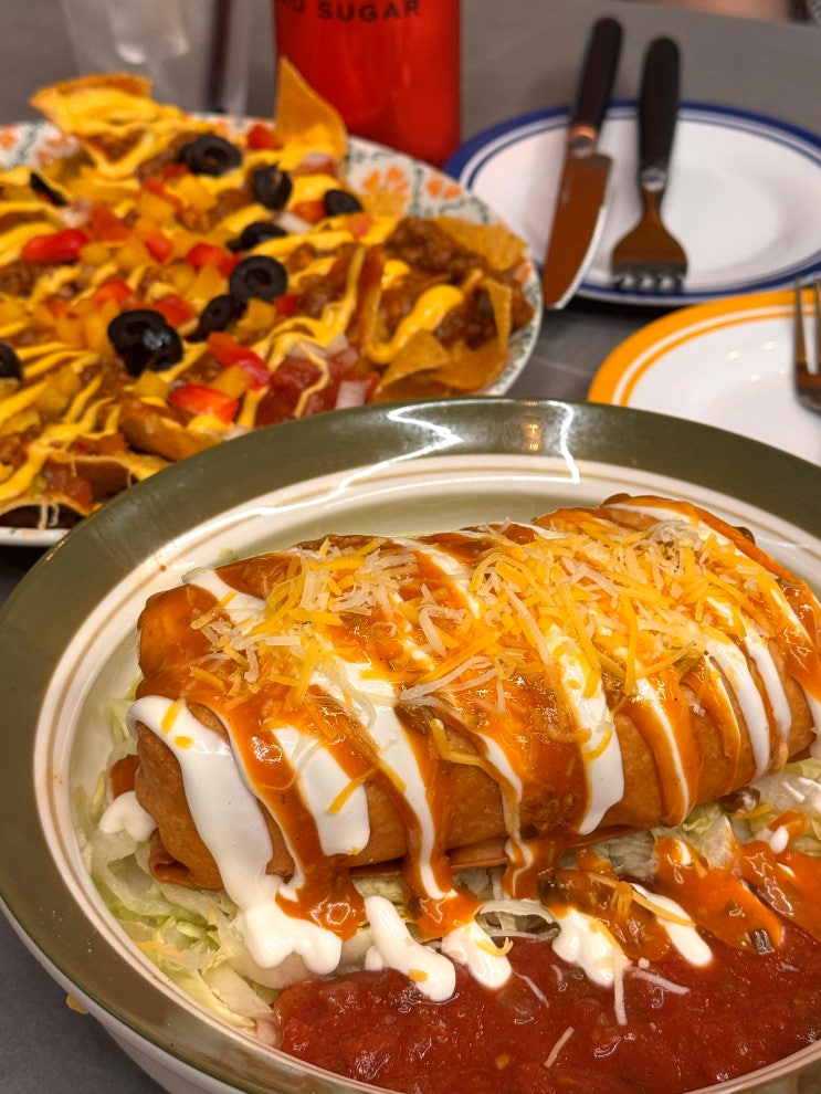  광교 카페거리 맛집 타코이츠 치미창가 & 나초그란데