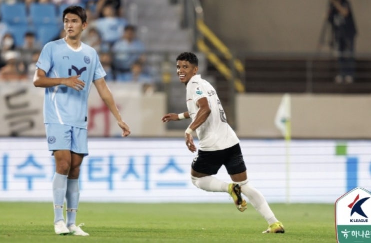 2025시즌 K리그 국내 프로축구 20라운드 포항스틸러스 제주SKFC 전북현대 FC서울 2025시즌 K리그 국내 프로축구 20라운드 포항스틸러스 제주SKFC 전북현대 FC서울