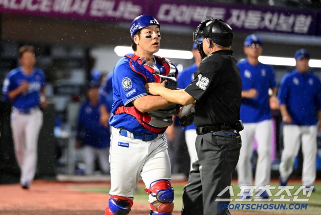 심판의 판정 충돌 <b>체크스윙 비디오판독</b> 도입의 도화선이 될까?