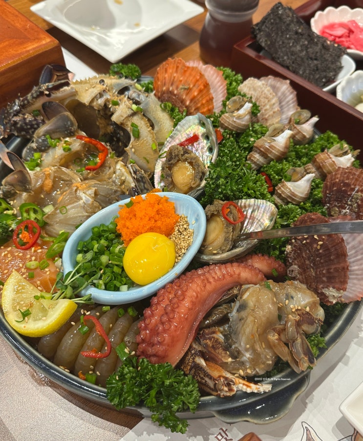 잠실 롯데월드몰 맛집 5층 한식 미포집 간장게장과 솥밥