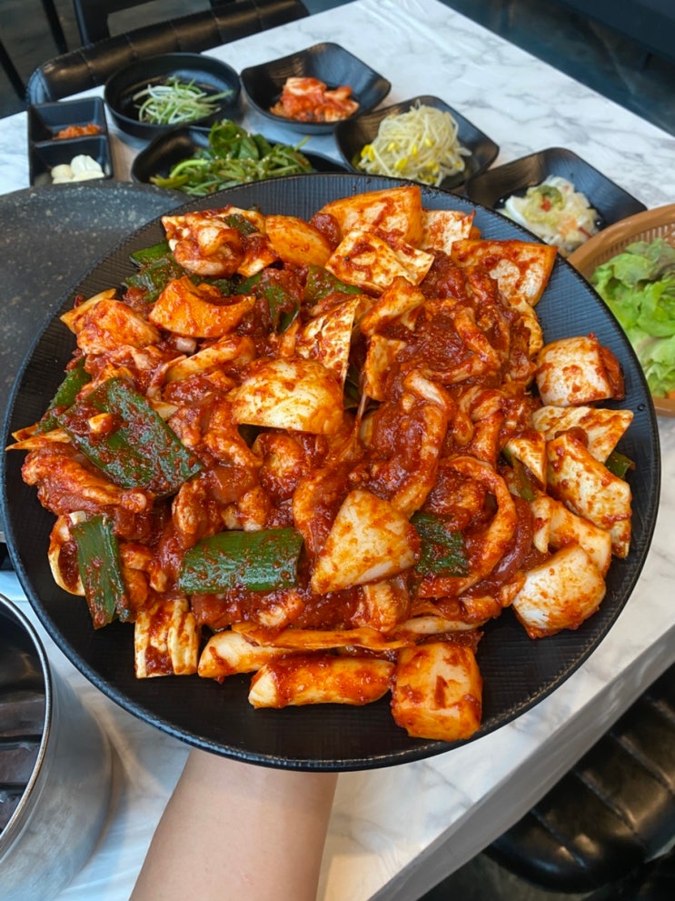  군산 오리주물럭 맛집 미장동 단체모임 하기 좋은 군산 생오리 비오는날저녁 청둥오리주물럭한마리 점심특선주물럭 군산맛집추천