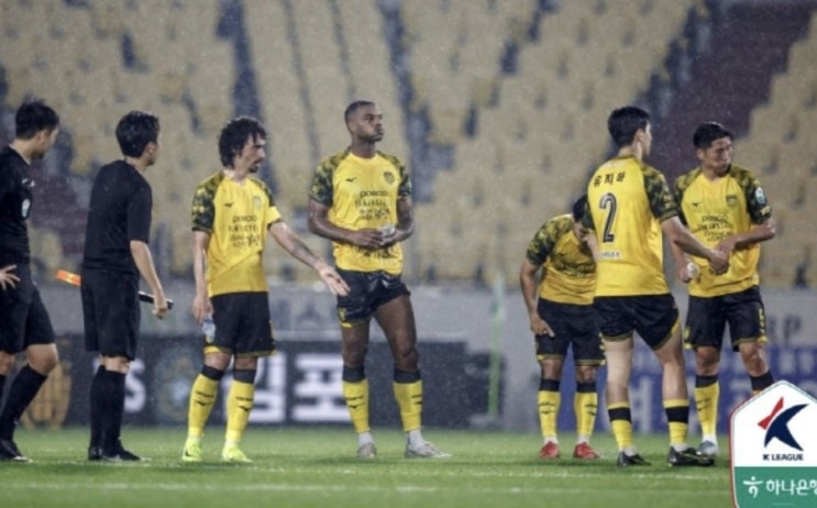 2025시즌 K리그2 국내 프로축구 17라운드 전남드래곤즈 김포FC 부산아이파크 충북청주 2025시즌 K리그2 국내 프로축구 17라운드 전남드래곤즈 김포FC 부산아이파크 충북청주