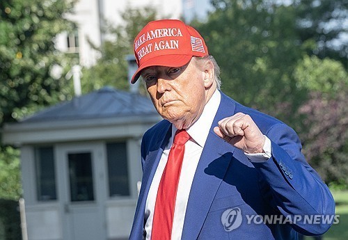 트럼프 "포르도 등 이란 3개 핵시설 공격"…美 직접 개입 트럼프 "포르도 등 이란 3개 핵시설 공격"…美 직접 개입