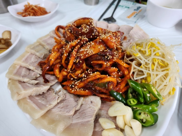  쏠비치 근처 삼척 맛집 한올국수 오징어보쌈수육
