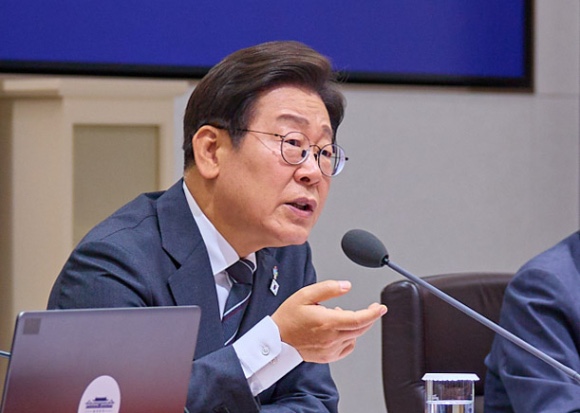 <b>이재명 대통령</b>, <b>나토</b> 정상회의 왜 <b>불참</b> 배경은? 트럼프-방위비... 