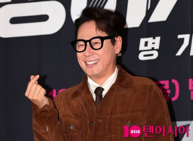 [긴급] <b>윤종신</b>, 30년간 괴롭힌 <b>크론병</b> 악화! 라운딩 중에도 고통... 