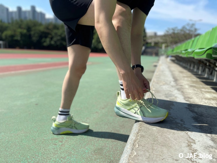  남자 러닝화는 역시 아식스 젤카야노31 | 저절로 뛰게 되는 신기한 운동화 추천 내돈내산 실사용 후기