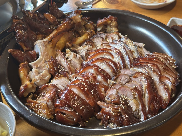  아산 용화동 감자탕과 족발 세트 감족세트 맛집 족발야시장