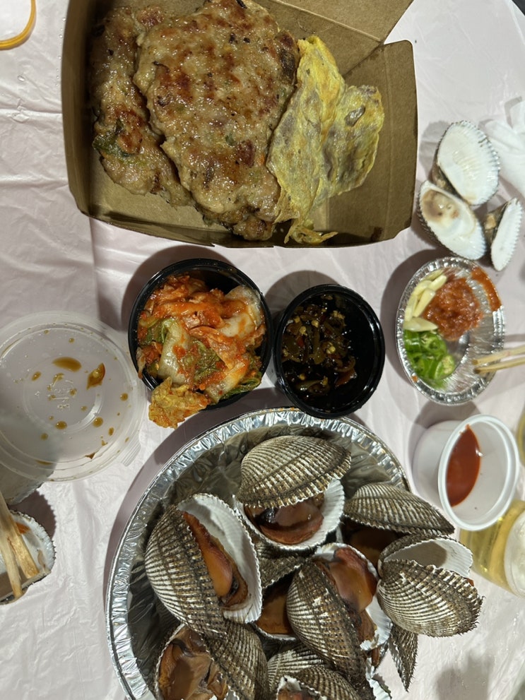  총총) 폭우에도 인기가 많았다 ‘대인시장 야시장’