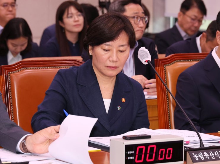 정부 첫 농림축산식품부 <b>장관</b>에 ‘윤 정부’ <b>송미령 장관</b> 유임