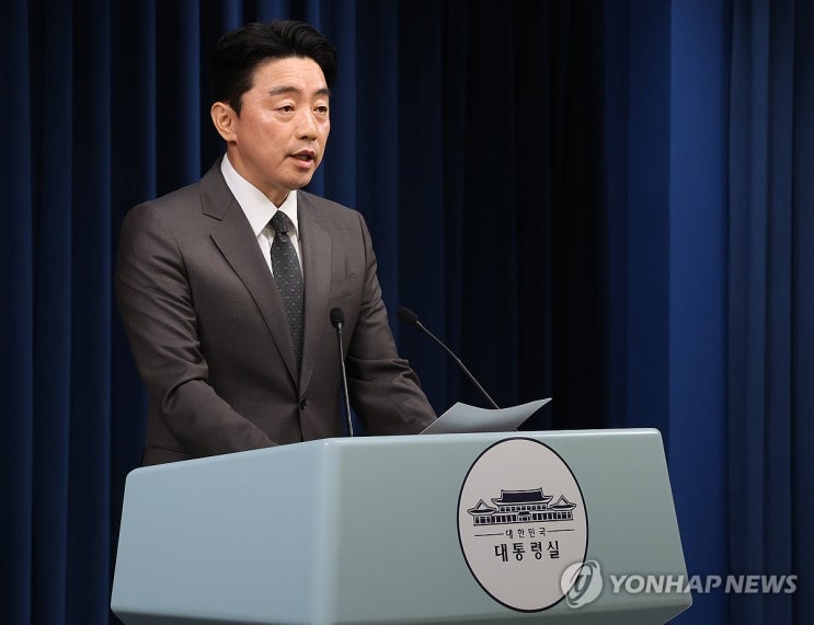 국방 안규백·<b>통일</b> <b>정동영</b>·외교 조현…11개 부처 <b>장관</b>후보 지명