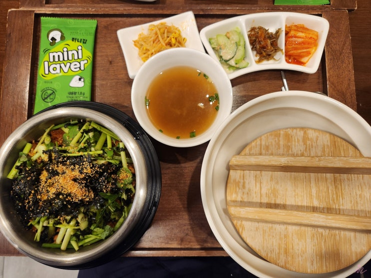  내돈내산 [을지로 3가] 이조 식탁 - 2년 연속 블루리본 명동성당 근처 솥밥 맛집