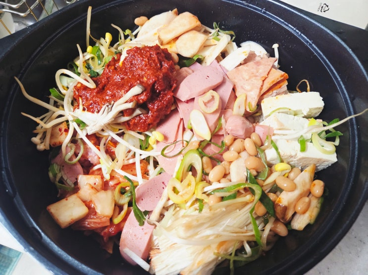  [역곡역 부대찌개 맛집] 부천 역곡 두리사골부대찌개 (feat. 버섯 가득 부대전골)