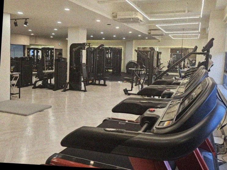  생활 속에서 실천할 수 있는 <자세교정> 방법