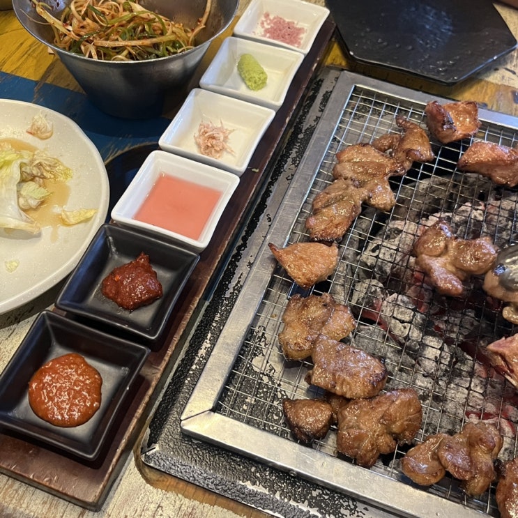  명동 맛집 돼지갈비 고기집 육통령