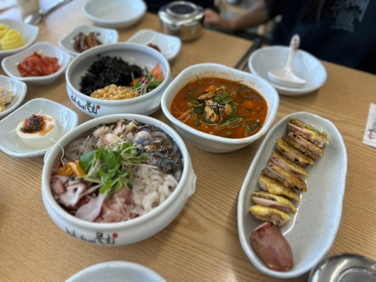 속초중앙시장맛집 근처 물회맛집 속초항아리물회