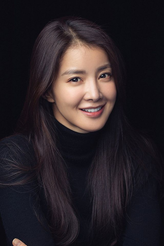 “엄마의 마음으로” <b>이시영</b>, <b>어린이 환우</b> 위해 1억 원 <b>기부</b>