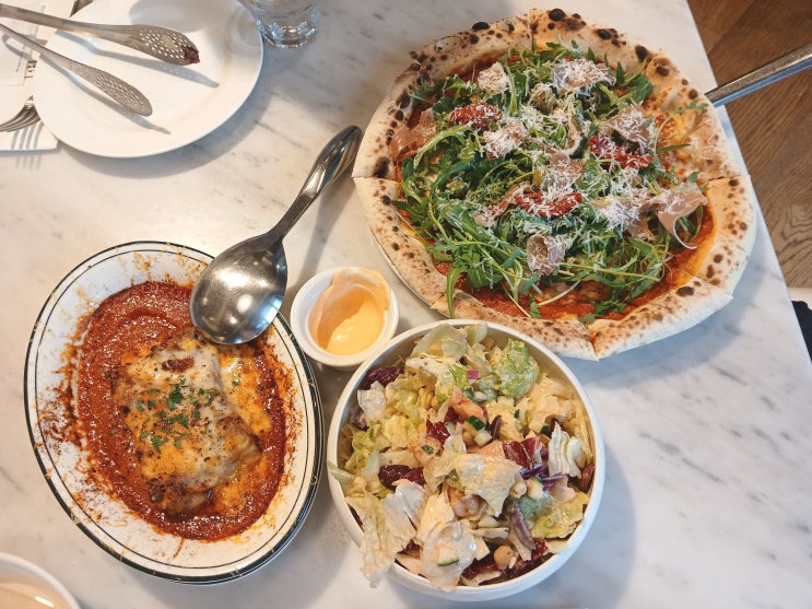 미아브런치 h315 현대백화점미아점맛집 화덕피자 콥샐러드
