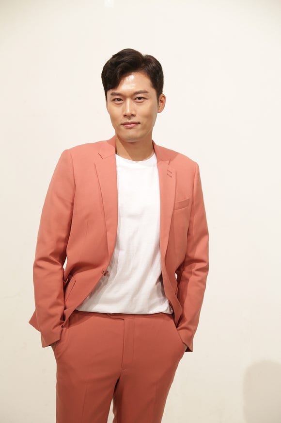 [김일중 섭외] 차분하면서도 유쾌한 진행자 MC 사회자 김일중을 섭외하려면?