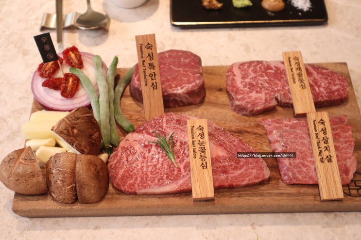  평촌역 맛집 추천! 우몽블랙 평촌점 런치 A코스 가성비와 감성 다 잡음