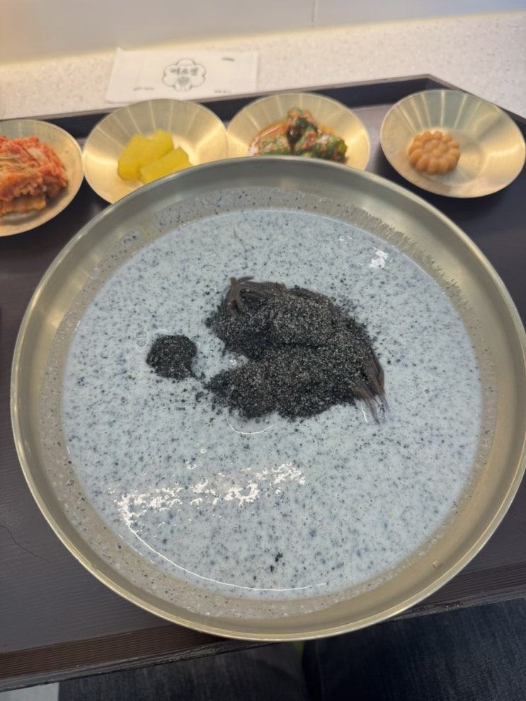  강남 논현역 콩국수 소바 돈까스 끝내주는 메르밀진미집