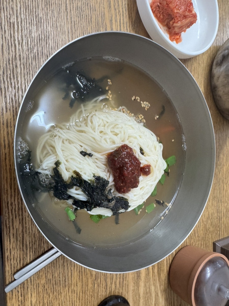 청석골멸치국수 사진 1