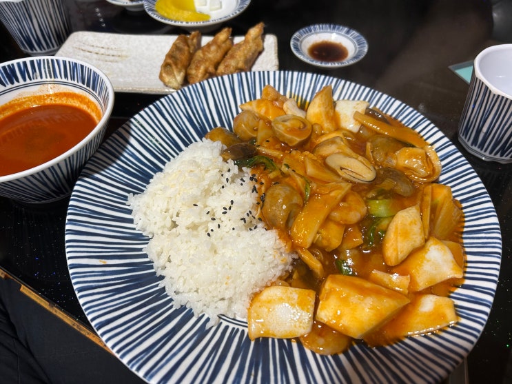  [안암동] 안암오거리 화교의 불맛 중식당 맛집 <태산복만루> (잡탕밥, 차돌짬뽕, 군만두)
