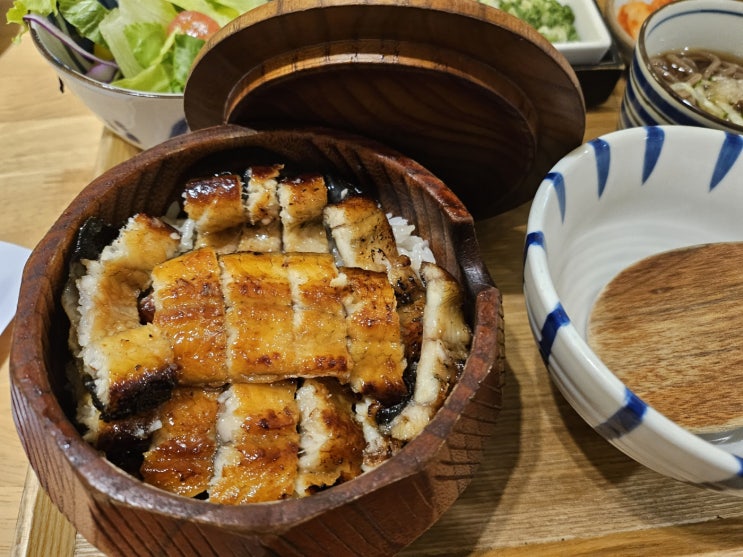  민물장어 효능 장어꼬리가 제일 좋은걸까요 ?