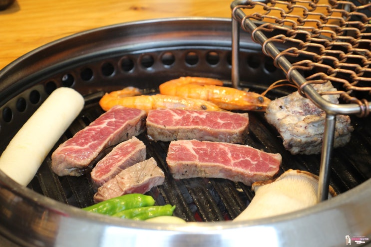  친환경 볏집의 우대갈비가 맛있는 올림픽공원맛집 '김수환식당'