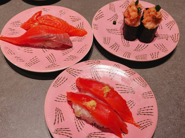  [일본 삿포로 신혼여행 No.2] 스스키노 스시 초밥 맛집 "네무로하나마루 코코노 스스키노점" / 삿포로역 스텔라플레이스 디즈니스토어 / 더낫삿포로호텔 2층 라운지(코인 사용)