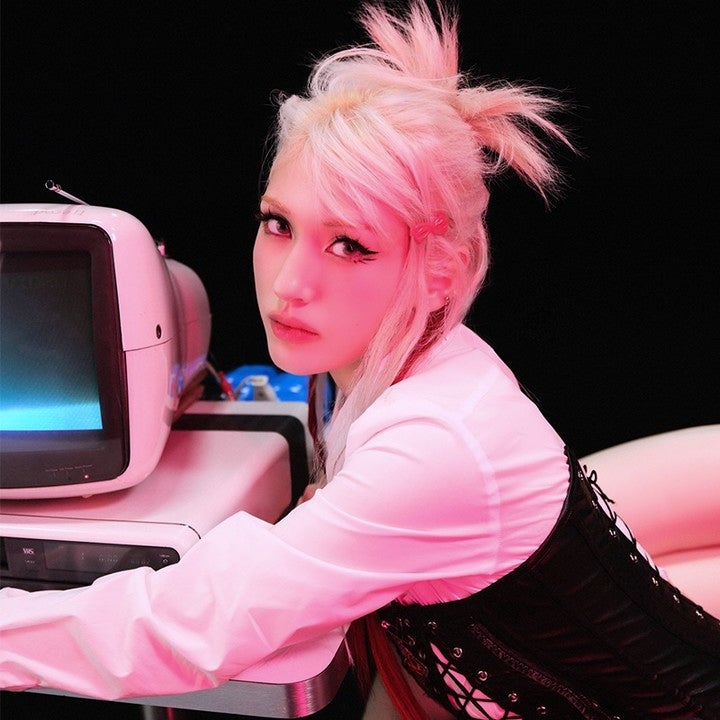 헬스장에서 운동할 때 듣는 음악 신나는 노래 추천 전소미 - Fast Forward (가사/해석)