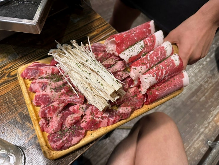  오산역 고기집 '홍익장군' 다양한 부위가 맛있는 오산 초벌구이 고기집, 오산역 통삼겹 맛집