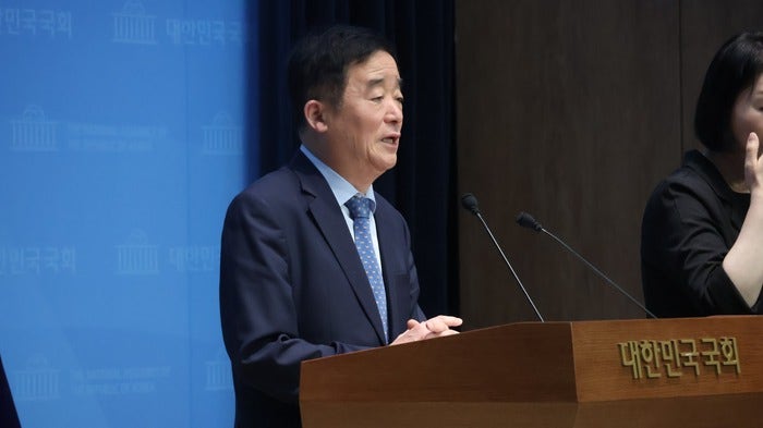 강득구 "주진우, 병역비리 의혹 밝혀라. 간염, 만성인가 급성인가?"