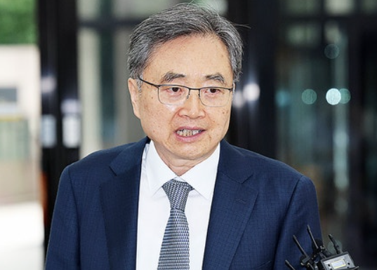 <b>조현</b> 외교부 장관 <b>후보자</b>, 한남뉴타운 지정 직전 "도로" 매입... 