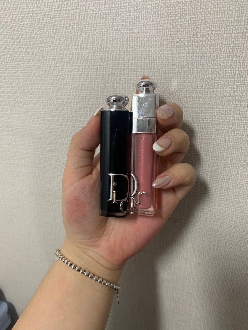 입술에 차분한 광을 더하다✨ 디올 립글로스 시럽조합 212+250