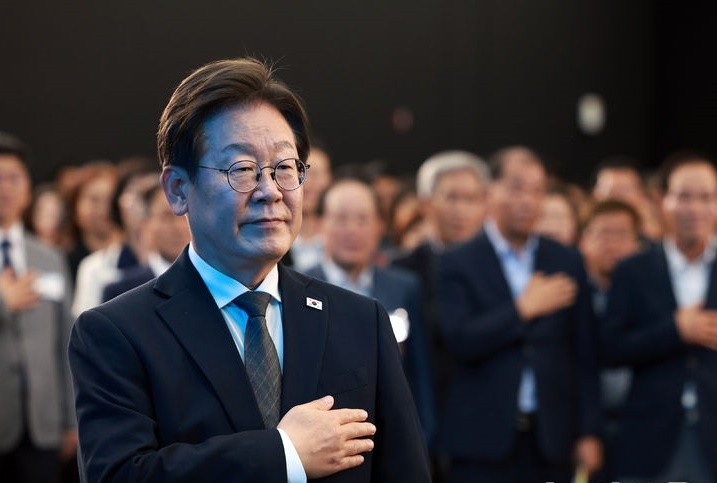 <b>이재명 대통령</b>, 소록도 첫 방문…“한센인 사회적 편견 해소에... 