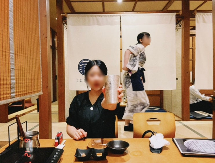  후쿠오카 자유여행 1일차-이치란라멘 본점, 텐진 다이묘거리 슈프림, 아임도넛, 이모야킨지로, 칼디커피팜, 이와타야 백화점 꼼데, 야끼쇼룡포 텐텐, 모츠나베 이치리, 일포르델미뇽