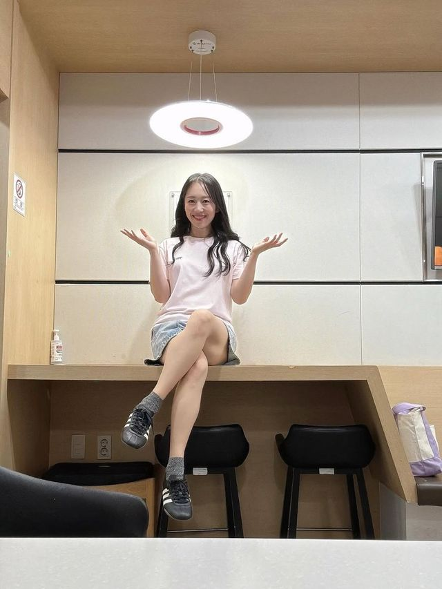  엄지인, 네 탕 뛰고도 이 미모 실화야?