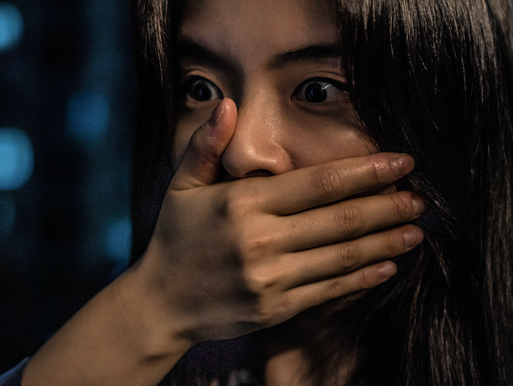  영화 노이즈 후기 리뷰 결말 평점 관람평 줄거리 내용 출연진 등장인물 이선빈 층간소음 ott 쿠키 정보 총정리