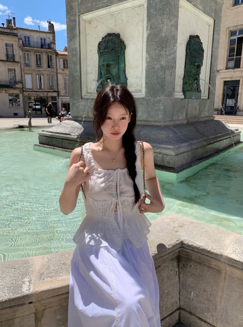 Leeds 리즈샵 쇼핑몰 서머 컬렉션 오픈 일정 및 인스타