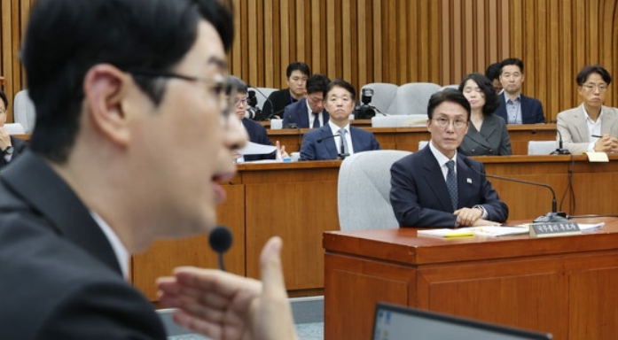  "급성간염이 병역면제 사유?" 주인공 바뀐 주진우 청문회(?) 1일차 이슈 보니