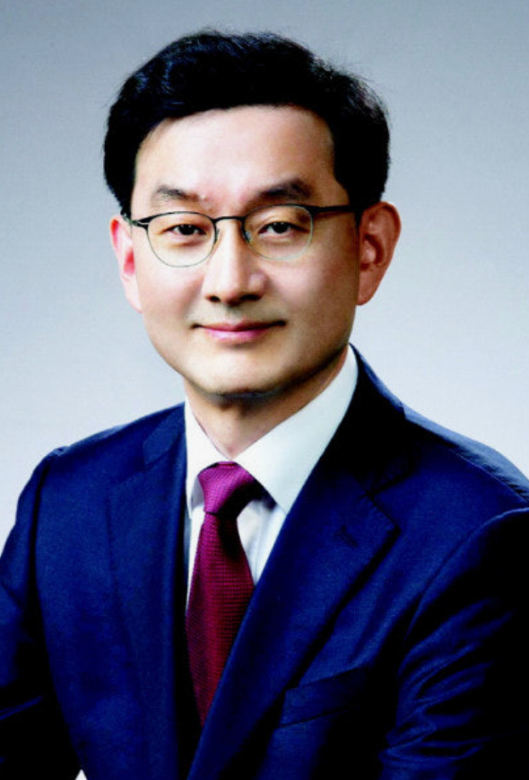 <b>국무조정실장</b>, 윤창렬 프로필