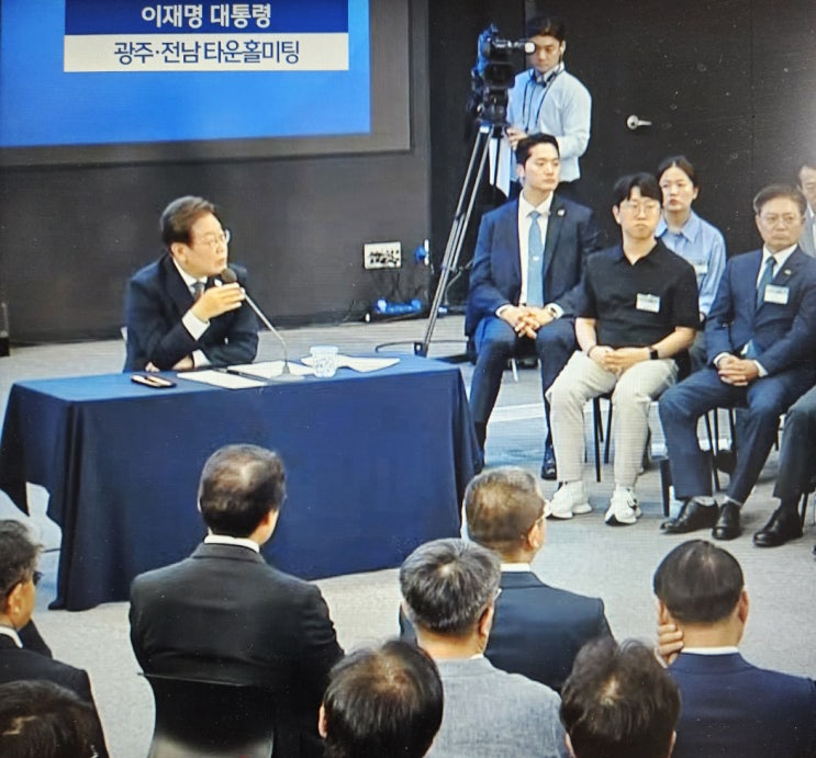 <b>군공항 이전</b> 본격화···李대통령 <b>TF</b> 구성 지시