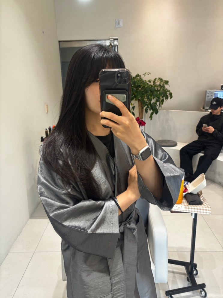  시설깔끔하고 친절한 실력좋은 헤어케어! 상봉미용실찾는다면 "한명 상봉역점"으로!