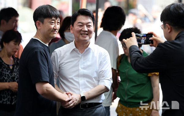  안철수 "집단지도체제는 명분 좋은 자리 나눠 먹기…단일 리더십 필요"