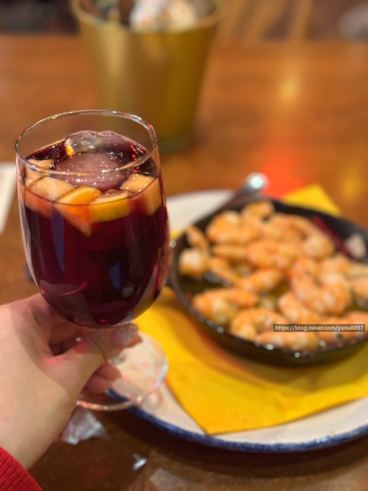  스페인 세비야 현지인 맛집 PELAYO BAR 감바스 뽈뽀 추천