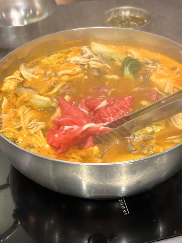  [서울숲 맛집] 부모님도 반한 성수 한식 맛집 '최가네샤브버섯칼국수 성수직영점'