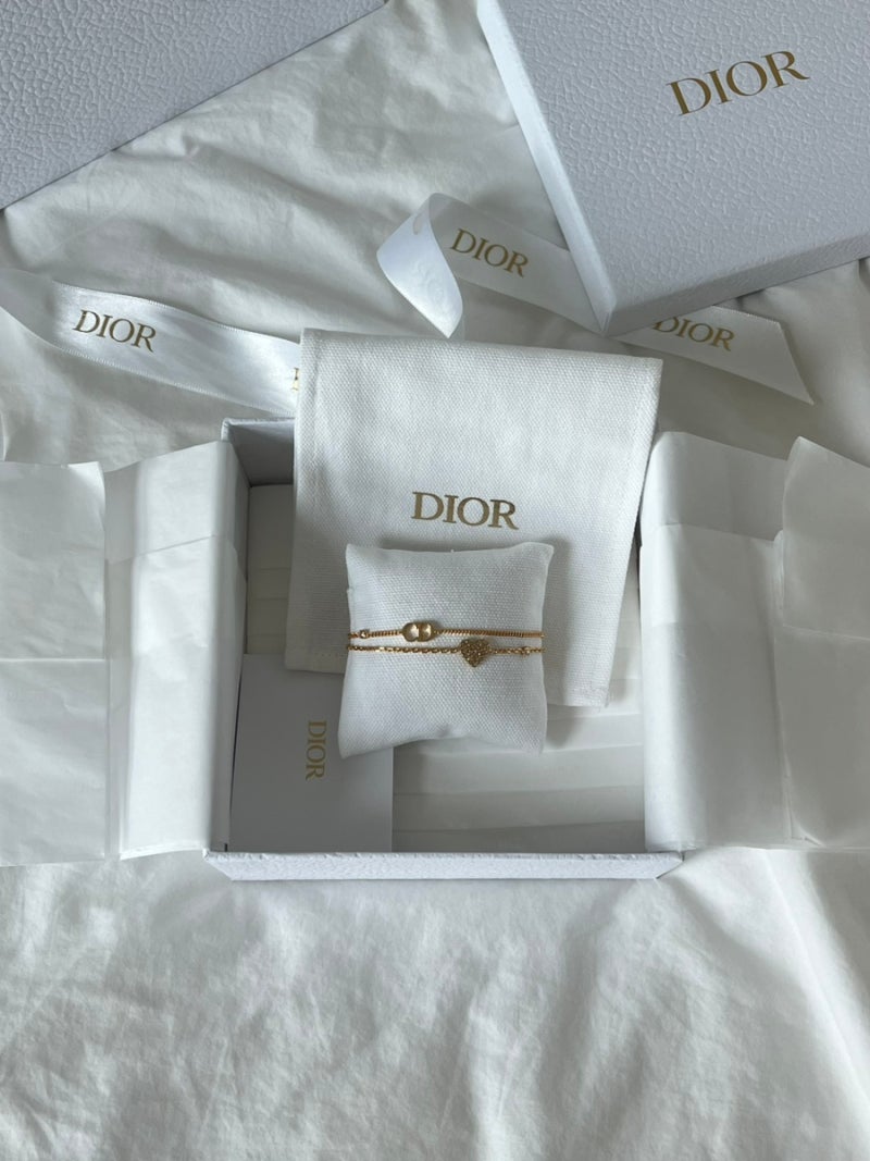 여자친구 선물 명품팔찌 추천 디올 DIOR Clair D Lune 하트 팔찌