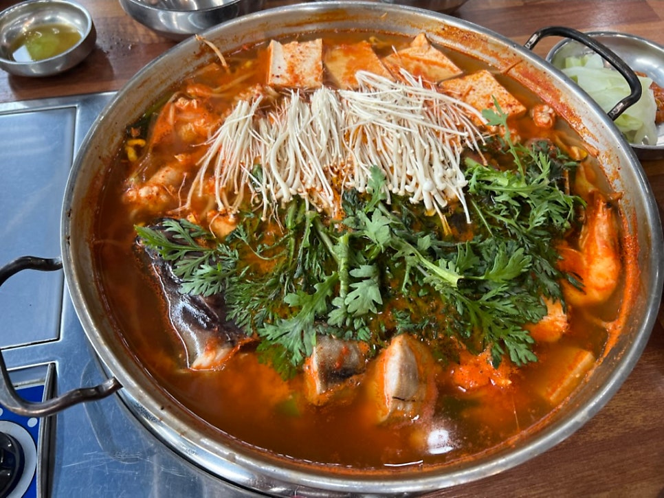 김칠순생태동태탕 본점 사진 1